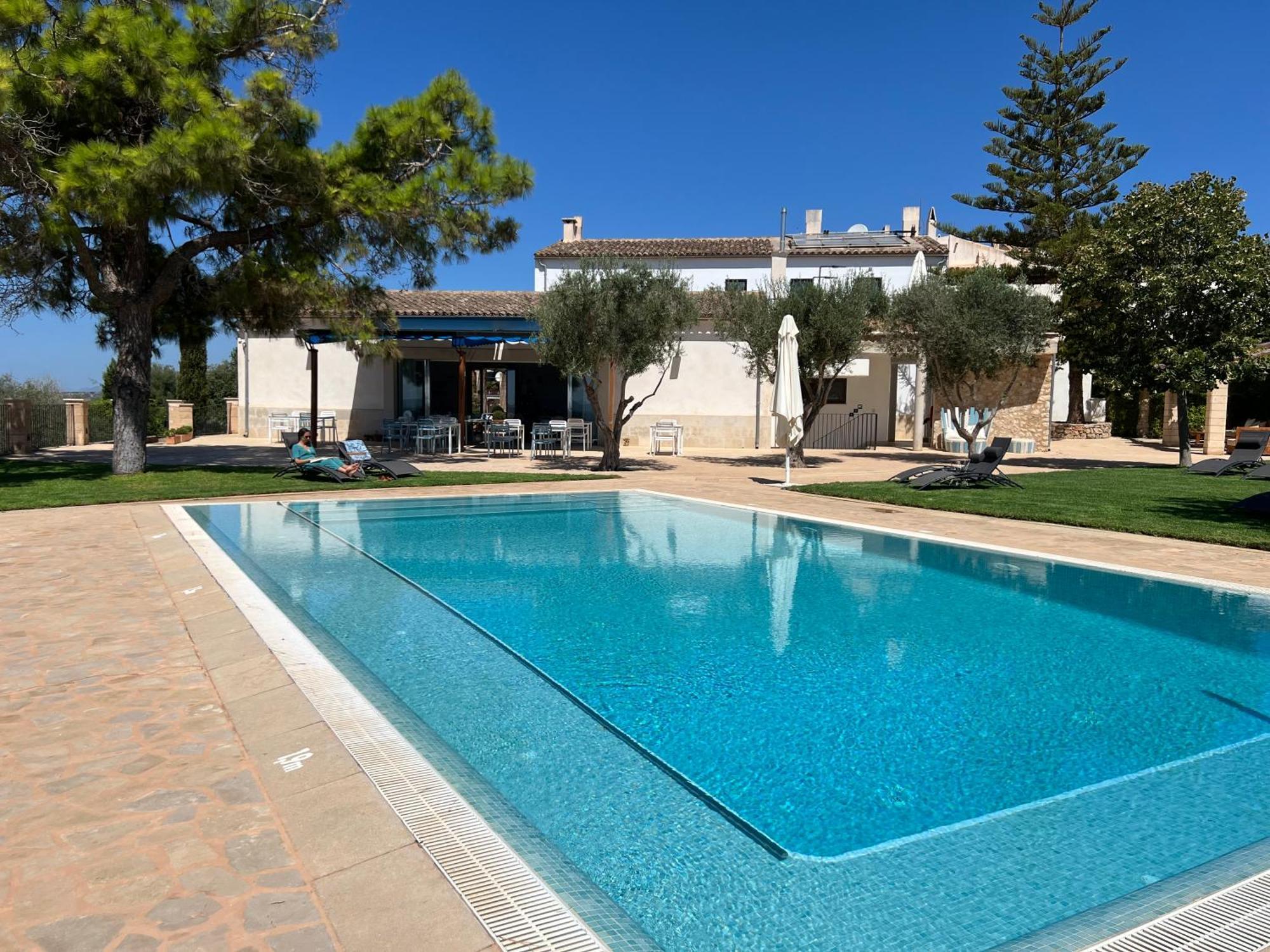 Mater Ariany Hotel Exterior photo